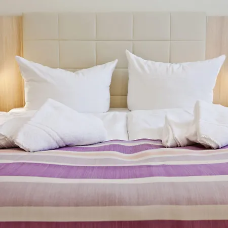 Siebenschlaefer Hotel