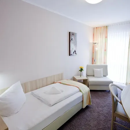 فندق Siebenschlaefer 3*